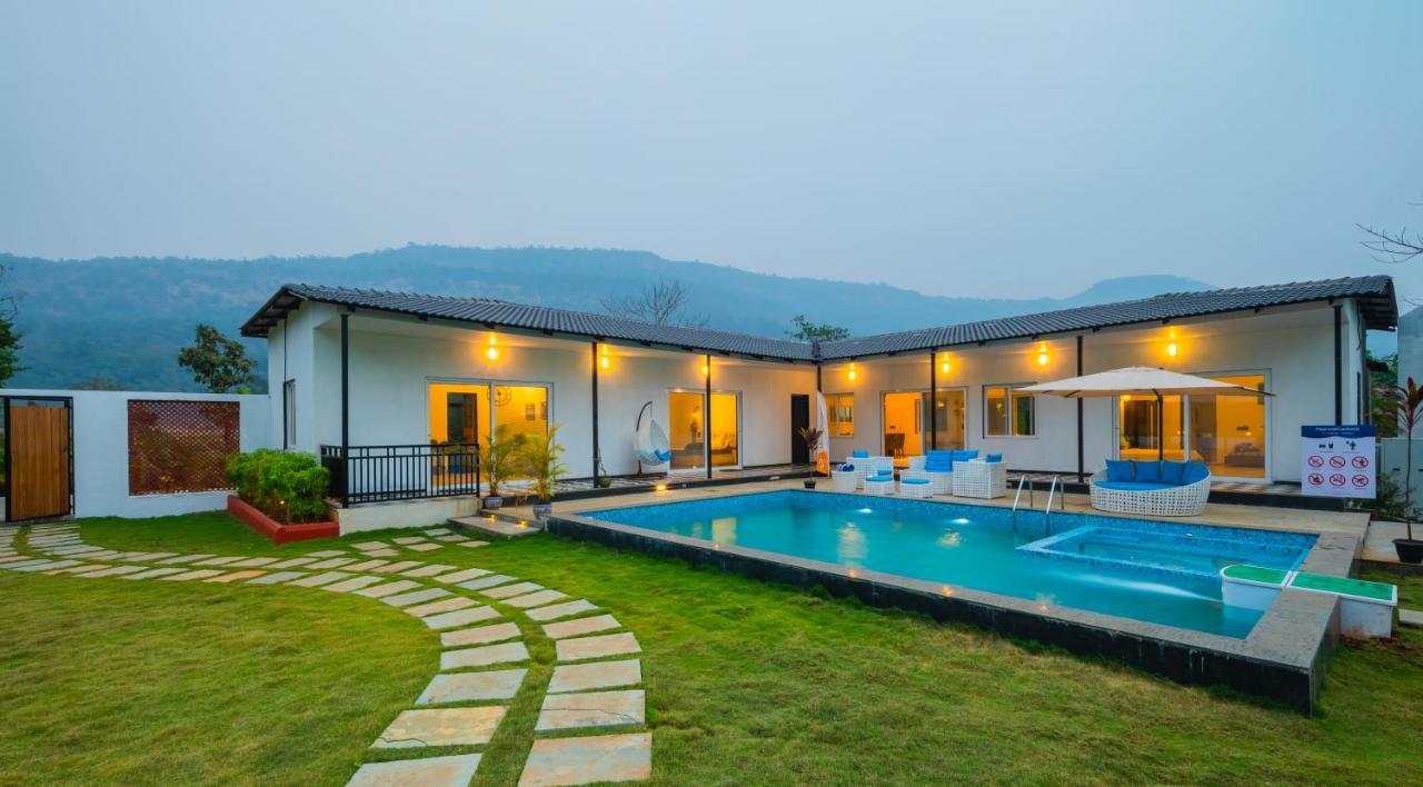 Saffronstays Turquoise Maison, Karjat Esterno foto